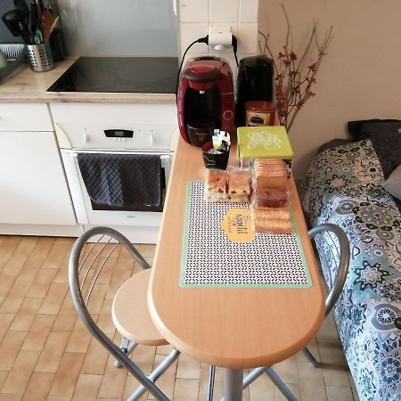 Appartement Type F2 Proche Paris 25 Km Andilly  Εξωτερικό φωτογραφία
