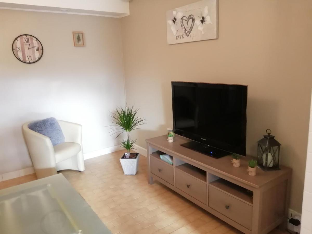 Appartement Type F2 Proche Paris 25 Km Andilly  Εξωτερικό φωτογραφία