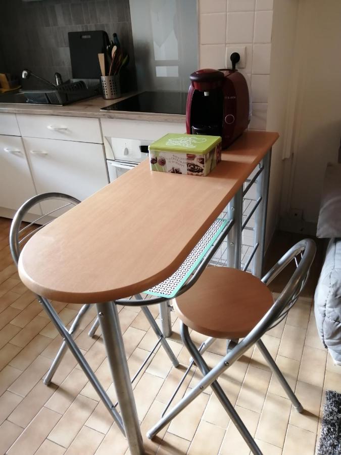 Appartement Type F2 Proche Paris 25 Km Andilly  Εξωτερικό φωτογραφία
